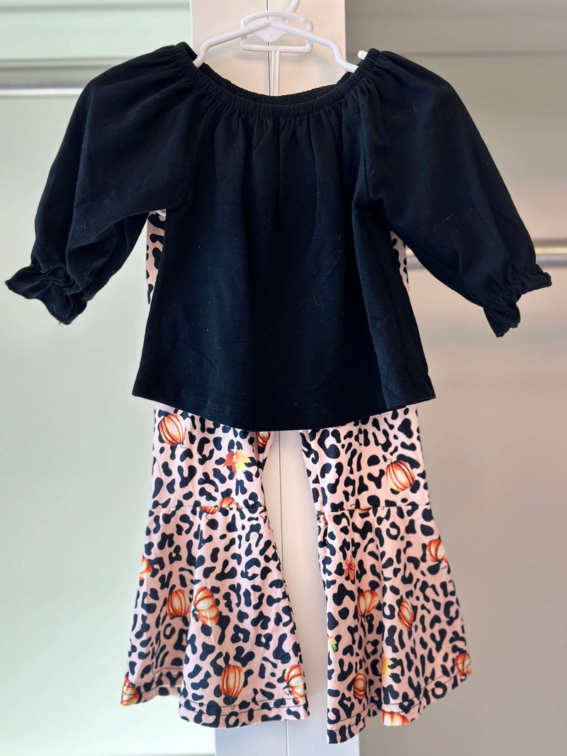 Pumpkin Bells Outfit