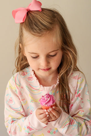 Cassidy Ruffle Comfy Crewneck – Golden Birthday / Pier Party Pink