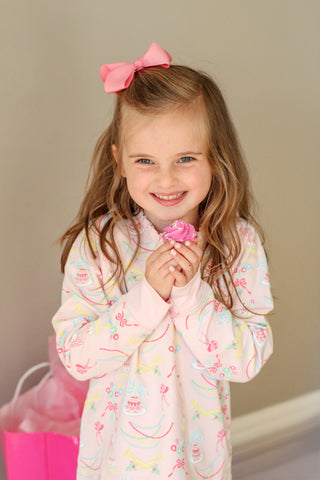 Cassidy Ruffle Comfy Crewneck – Golden Birthday / Pier Party Pink