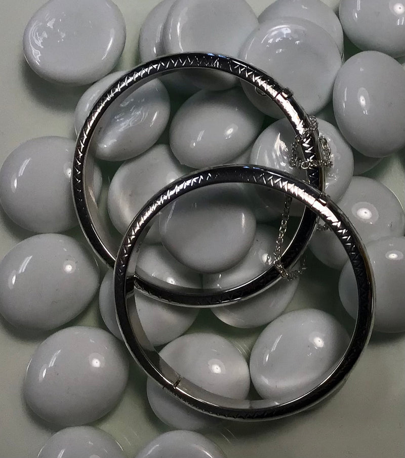 925 Sterling Silver Bangle Bracelet for Babies. quality keepsake gift for a special child